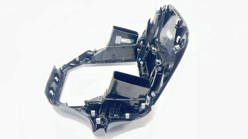 66110FN05A 24-25 SUBARU CROSSTREK CENTER DASH DISPLAY SCREEN RADIO SURROUND BEZEL TRIM OEM