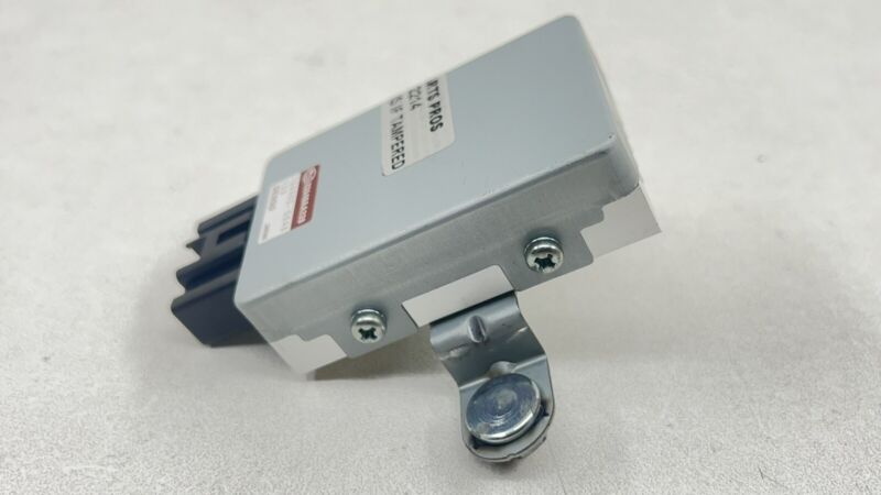 104993-5040 / 104993 5040 / 1049935040 15-21 SUBARU WRX 2.0L GAS FUEL PUMP SENDING CONTROL MODULE 22648AA220 OEM