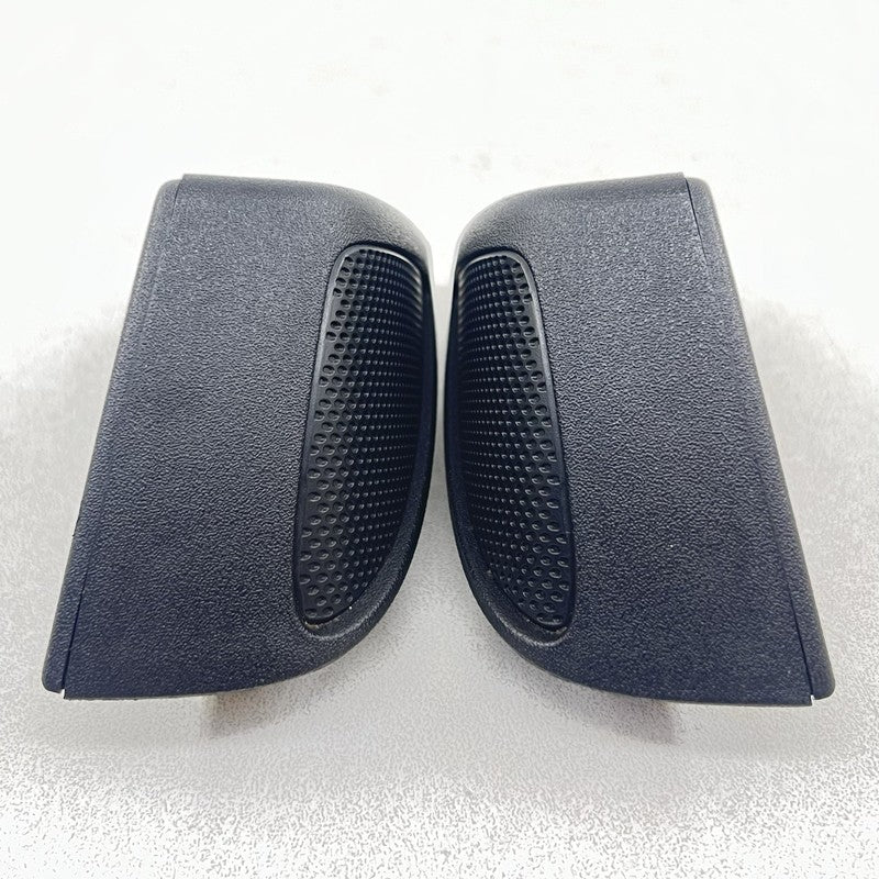 13240950 10-15 CHEVROLET CAMARO SS LEFT AND RIGHT DOOR PANEL CORNER TWEETER SPEAKERS OEM