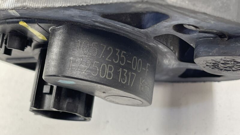 1057235-00-F / 1057235 00 F / 105723500F 17-20 TESLA MODEL S ELECTRIC AUXILIARY WATER COOLANT PUMP 1057235-00-F OEM