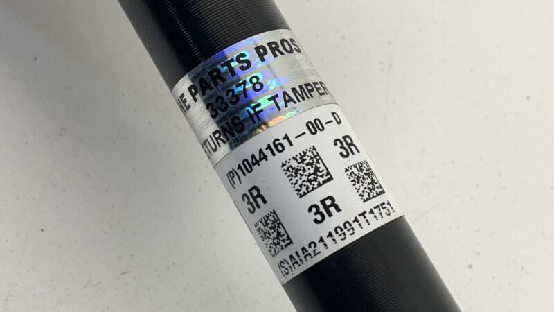 1044161-00-D / 1044161 00 D / 104416100D 17-23 TESLA MODEL 3 LEFT OR RIGHT REAR AXLE SHAFT 1044161-00-D OEM