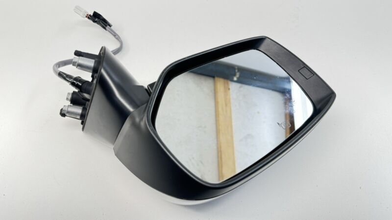 E13 037559 15-21 SUBARU WRX OR STI DRIVER LEFT FRONT DOOR MIRROR HEATED BLIND SPOT OEM
