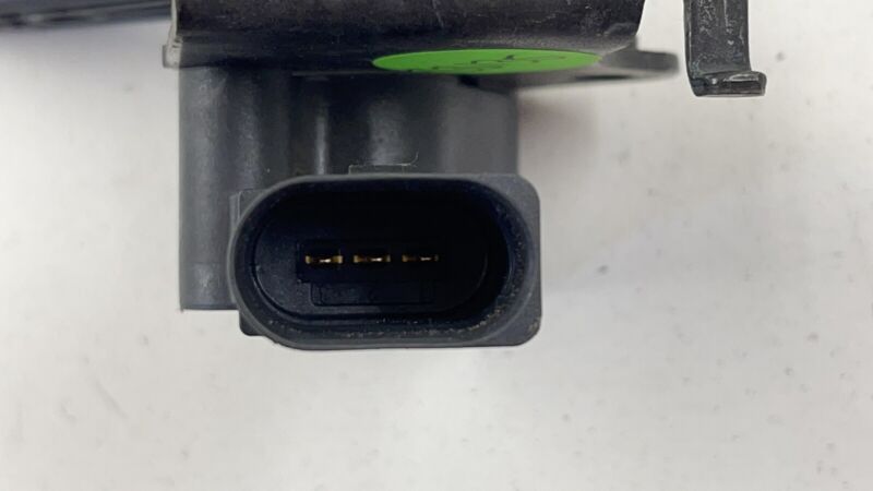 8W0 941 310 C / 8W0941310C 17-23 AUDI A4 S4 A5 S5 RIGHT REAR HEADLIGHT HEIGHT LEVEL SENSOR 4M0907503 OEM