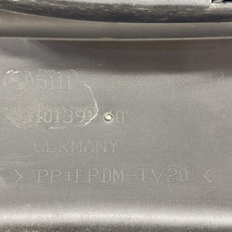 5111 7 899 508 / 51117899508 06-10 BMW M6 E63 E64 FRONT BUMPER COVER COMPLETE WITH GRILLS AND SENSORS OEM