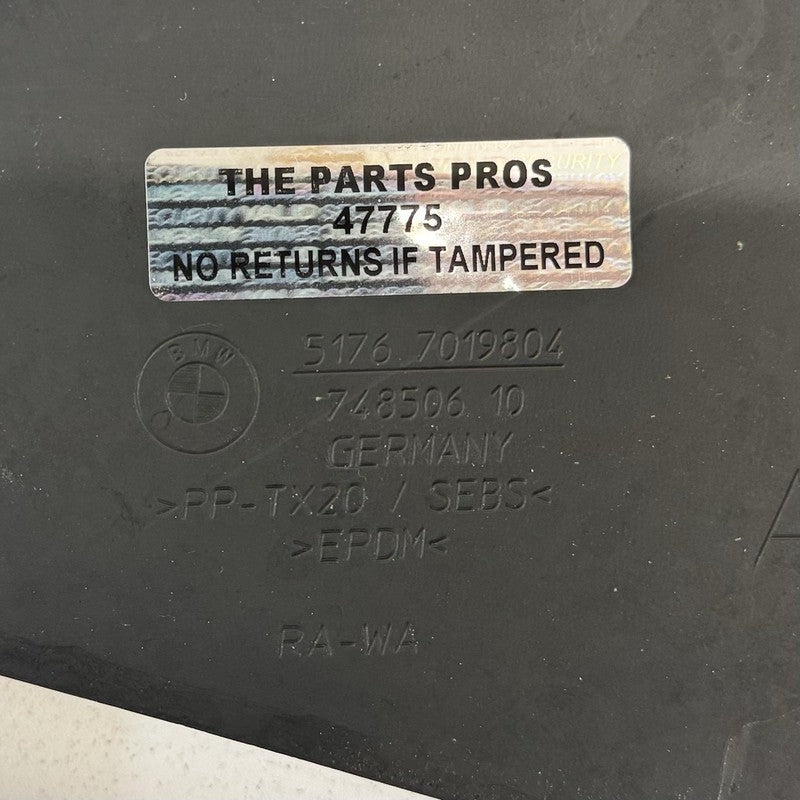 7 019 804 / 7019804 12-16 BMW M5 F10 Left & Right Engine Bay Seal Cover Wing Panel Trim Pair OEM