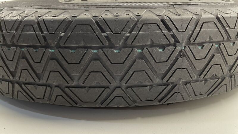2044000302 / A2044000302 / A 204 400 03 02 0302 08-14 MERCEDES BENZ W204 C CLASS EMERGENCY CAR SPARE TIRE WHEEL RIM DONU