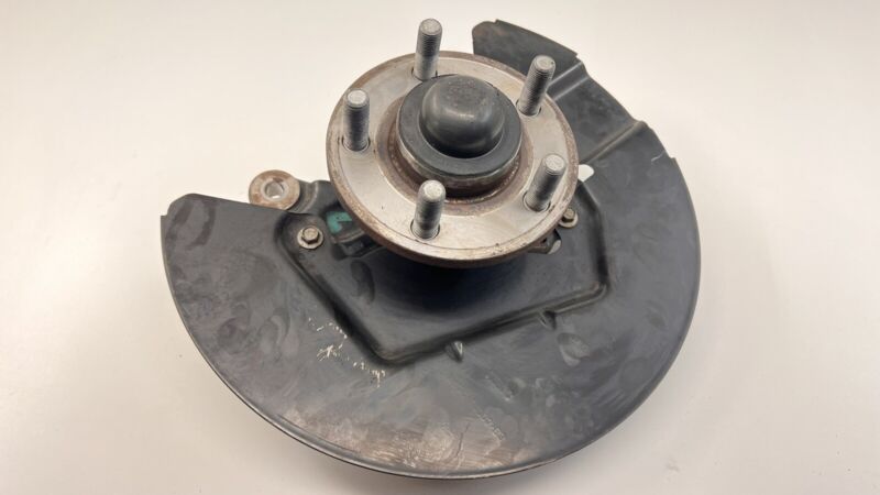 FR3C-2K005-BB / FR3C 2K005 BB / FR3C2K005BB 15-20 FORD MUSTANG GT DRIVER LEFT FRONT SPINDLE KNUCKLE HUB BEARING OEM