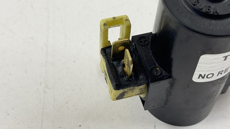 00-09 HONDA S2000 FRONT WINDSHIELD WASHER BOTTLE WASHER PUMP OEM