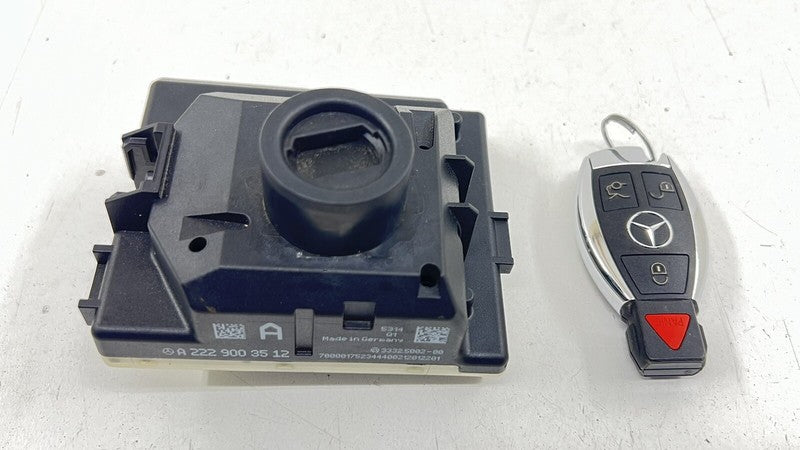 A 222 900 35 12 3512 / A2229003512 / 2229003512 15-21 MERCEDES-BENZ C63S W205 IGNITION SWITCH WITH KEY A 222 900 35 12 O