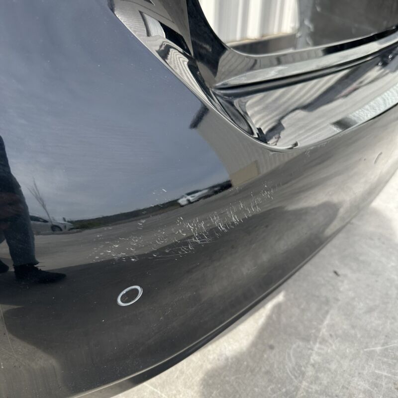 85022 6HH-0 / 85022-6HH-0 / 85022 6HH0 18-22 INFINITI Q50 REAR BUMPER COVER COMPLETE WITH SENSORS BLACK OEM NOTE