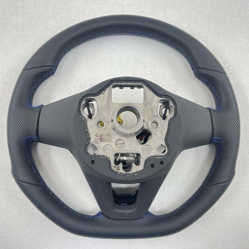 5H0-124-B / 5H0 124 B / 5H0124B 22-25 VOLKSWAGEN GOLF R DRIVER STEERING WHEEL LEATHER WITH BLUE STITCHING OEM