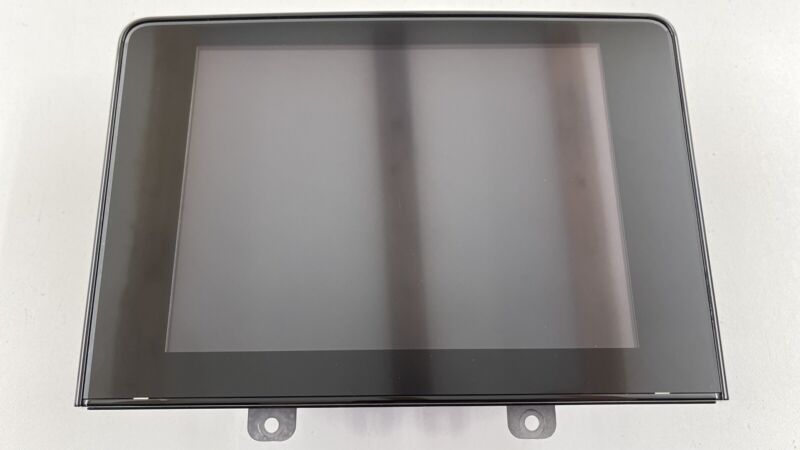 670104152 17-20 MASERATI QUATTROPORTE NAVIGATION DISPLAY SCREEN HEAD UNIT 670104152 OEM