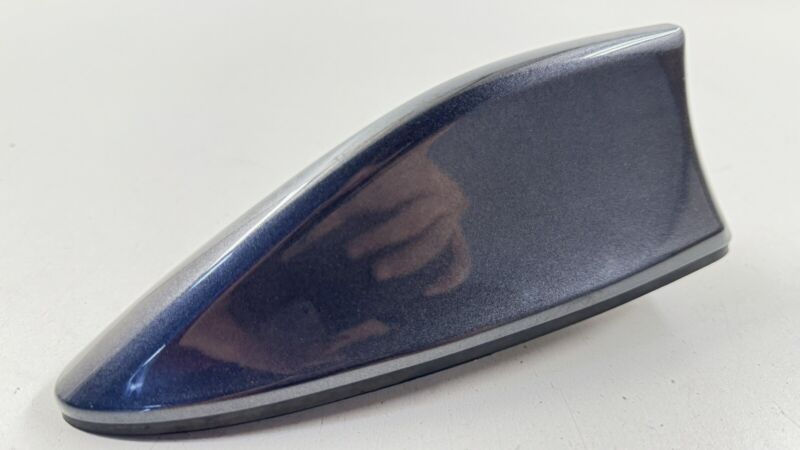 86321CC401M3 / 86321CC401 22-23 TOYOTA GR86 ROOF SHARK FIN ANTENNA RECEIVER 86321CC401M3 OEM