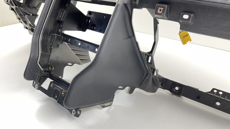 FR3B-19C735-AG / FR3B 19C735 AG / FR3B19C735AG 15-17 FORD MUSTANG GT DASHBOARD DASH BOARD PANEL COVER W/O GAUGE PACK OPT