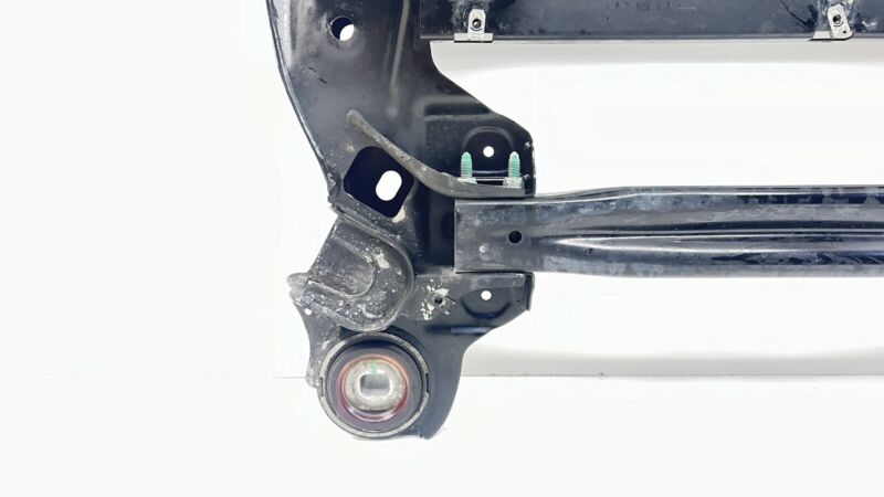 3W0 399 313 B / 3W0399313B 13-18 BENTLEY FLYING SPUR FRONT SUBFRAME SUB FRAME ENGINE CRADLE CROSSMEMBER OEM