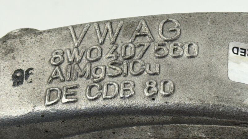 8W0 407 242 F / 8W0407242F 17-23 AUDI A4 S4 A5 S5 AWD PASSENGER RIGHT FRONT SPINDLE KNUCKLE OEM