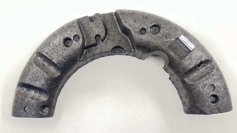 3W0 012 123 AA / 3W0012123AA 13-18 BENTLEY FLYING SPUR EMERGENCY SPARE TIRE SCISSOR JACK TOOL KIT FOAM OEM