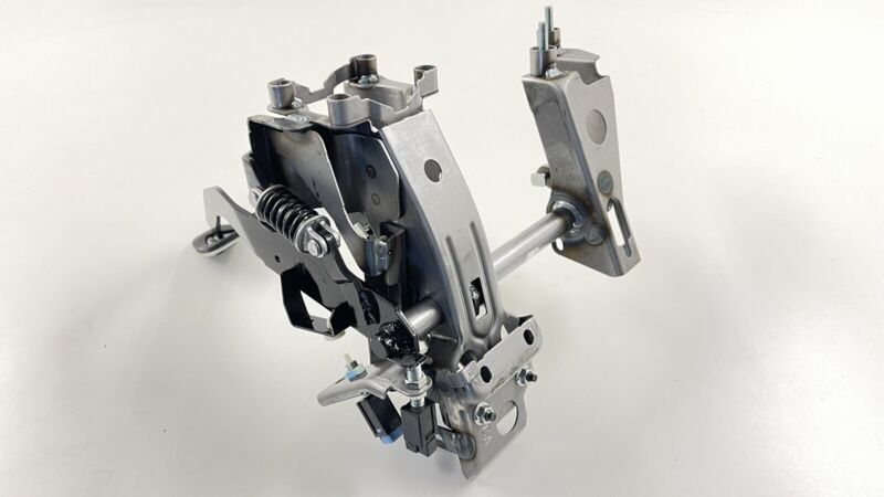 22-23 SUBARU BRZ MANUAL TRANSMISSION CLUTCH BRAKE PEDAL ASSEMBLY OEM