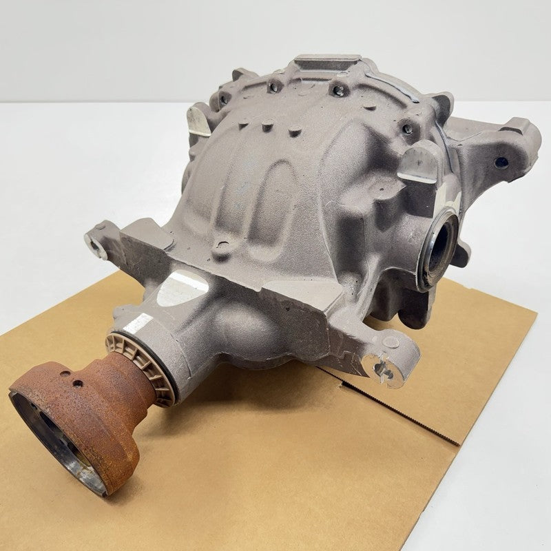JR3W-4000-UB / JR3W 4000 UB / JR3W4000UB 24-25 FORD MUSTANG GT LIMITED SLIP REAR DIFFERENTIAL DIFF 3.55 RATIO LSD OEM