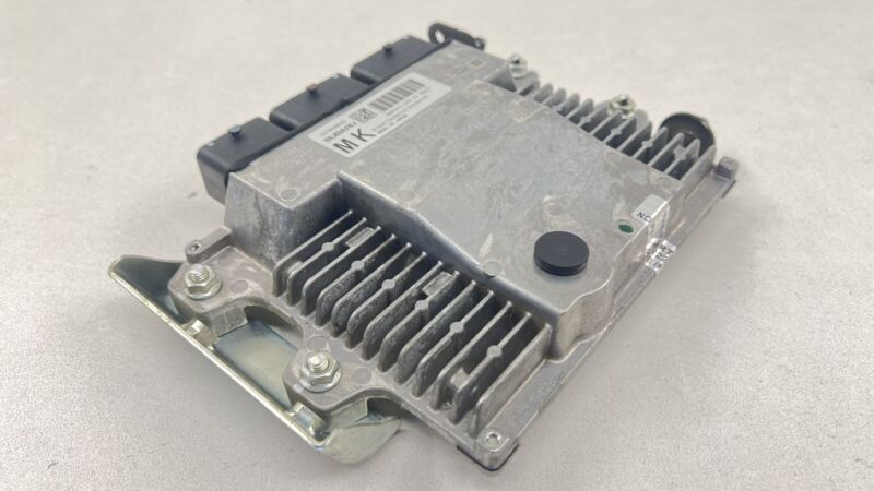 22765AN622 2020 SUBARU WRX 2.0L MANUAL TRANSMISSION ENGINE CONTROL MODULE 22765AN622 OEM