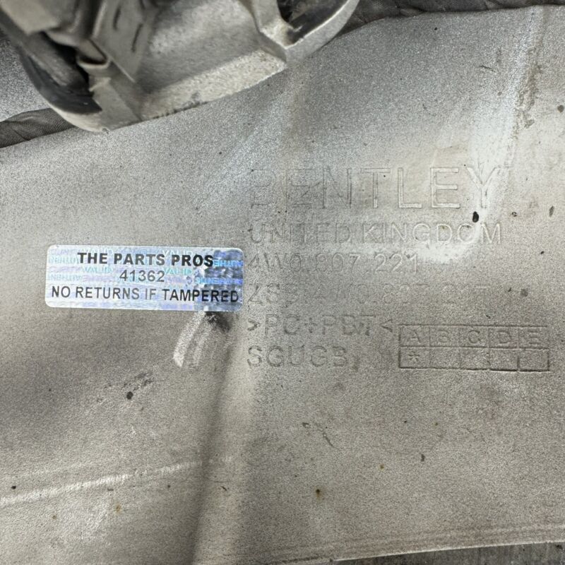 4W0.807.221 / 4W0 807 221 / 4W0807221 13-18 BENTLEY FLYING SPUR FRONT BUMPER COVER COMPLETE WITH GRILLS & SENSORS OEM