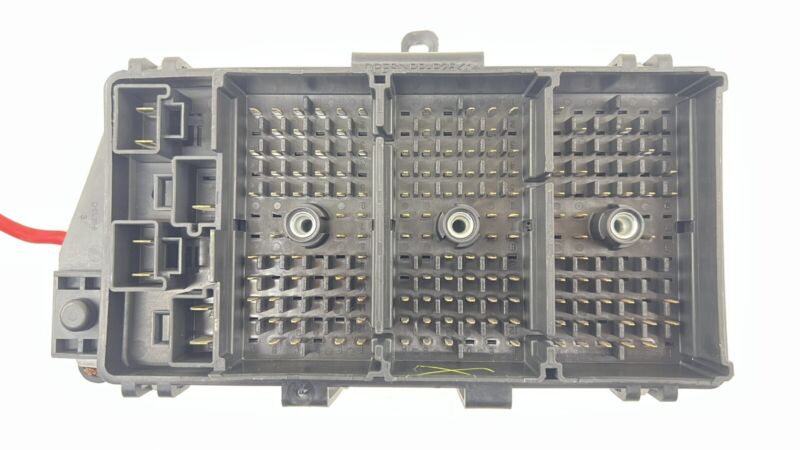 10443148 01-04 CHEVROLET CORVETTE C5 Z06 INTERIOR CABIN FUSE RELAY JUNCTION BOX OEM