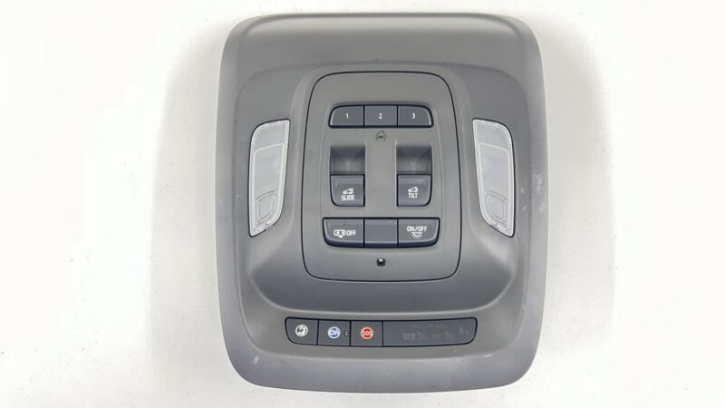 84895421 20-24 CADILLAC CT4 FRONT OVERHEAD CONSOLE LIGHT LAMP CONTROL PANEL DOME OEM