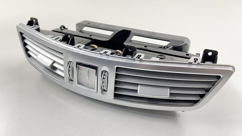 2218300954 / A2218300954 / A 221 830 09 54 0954 07-13 MERCEDES W221 S CLASS CENTER DASH AC AIR VENT GRILLE CLOCK 2218300