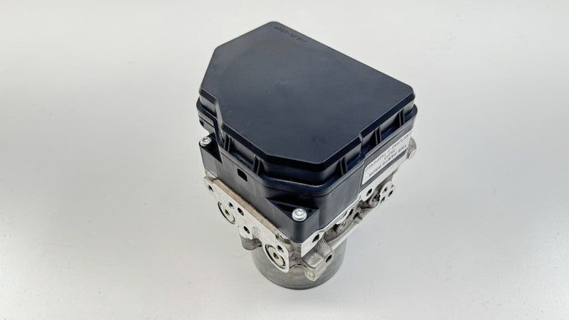 89541-24100 / 89541 24100 / 8954124100 15-16 LEXUS RC F ABS PUMP ANTI BRAKE LOCK PUMP MODULE 89541-24100 OEM