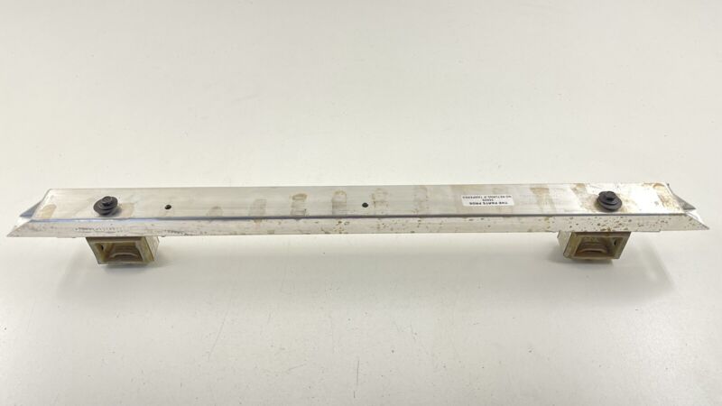 1104777-00-A / 1104777 00 A / 110477700A 17-23 TESLA MODEL 3 FRONT RADIATOR FAN SUPPORT MOUNT BRACKET 1104777-00-A OEM