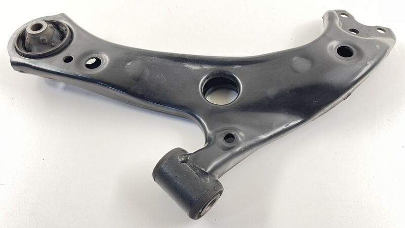 16-21 TOYOTA PRIUS DRIVER LEFT FRONT SUSPENSION LOWER CONTROL ARM OEM