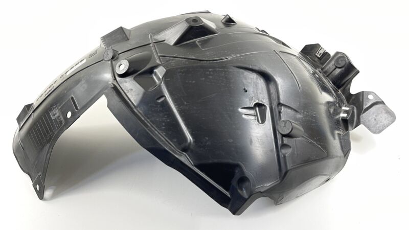 63840 4GA0A / 63840-4GA0A / 638404GA0A 14-22 INFINITI Q50 RIGHT FRONT REARWARD FENDER LINER SPLASH GAURD SHIELD OEM