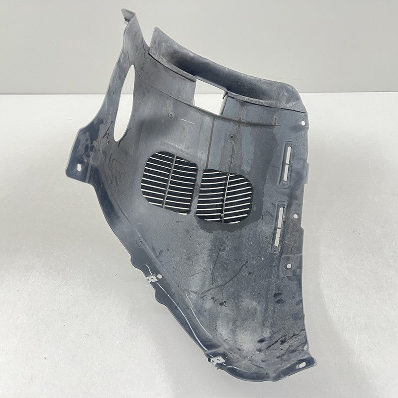 5H0.805.969A 22-25 VOLKSWAGEN GOLF R LEFT FRONT FENDER LINER WHEEL ARCH SPLASH GUARD PAIR OEM