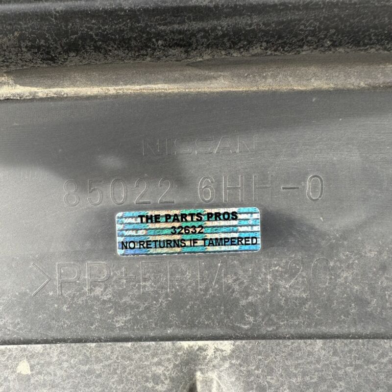 85022 6HH-0 / 85022-6HH-0 / 85022 6HH0 18-22 INFINITI Q50 REAR BUMPER COVER COMPLETE WITH SENSORS BLACK OEM NOTE
