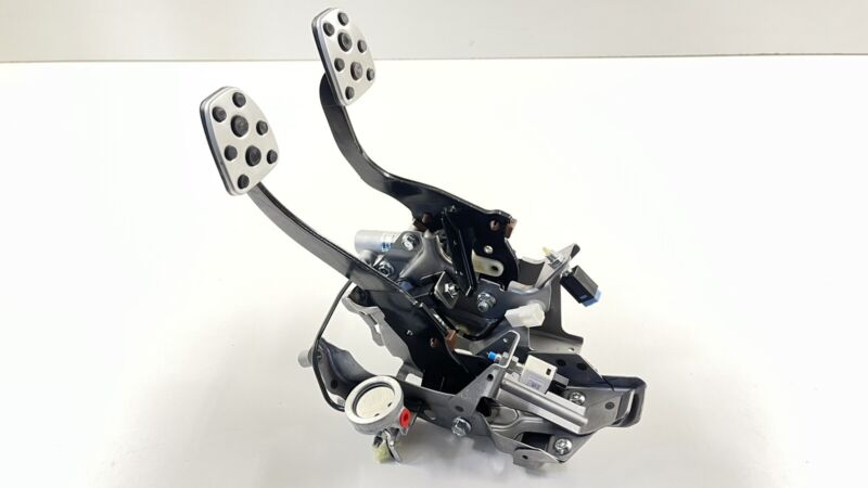 22-23 SUBARU WRX MANUAL TRANSMISSION CLUTCH BRAKE PEDAL ASSEMBLY OEM