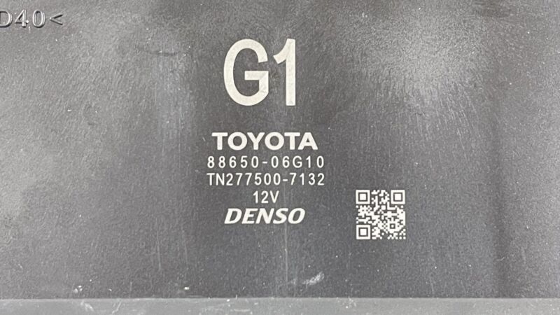 88650-06G10 / 88650 06G10 / 8865006G10 19-22 LEXUS ES300H HVAC AC AIR HEATER CLIMATE CONTROL MODULE 88650-06G10 OEM