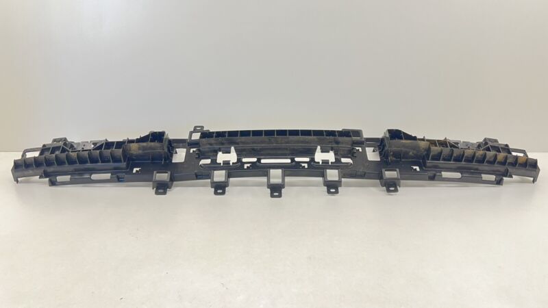 PR3B-17E899-AA / PR3B 17E899 AA / PR3B17E899AA 2024 FORD MUSTANG GT REAR BUMPER IMPACT ABSORBER PLASTIC TRIM PR3B-17E899