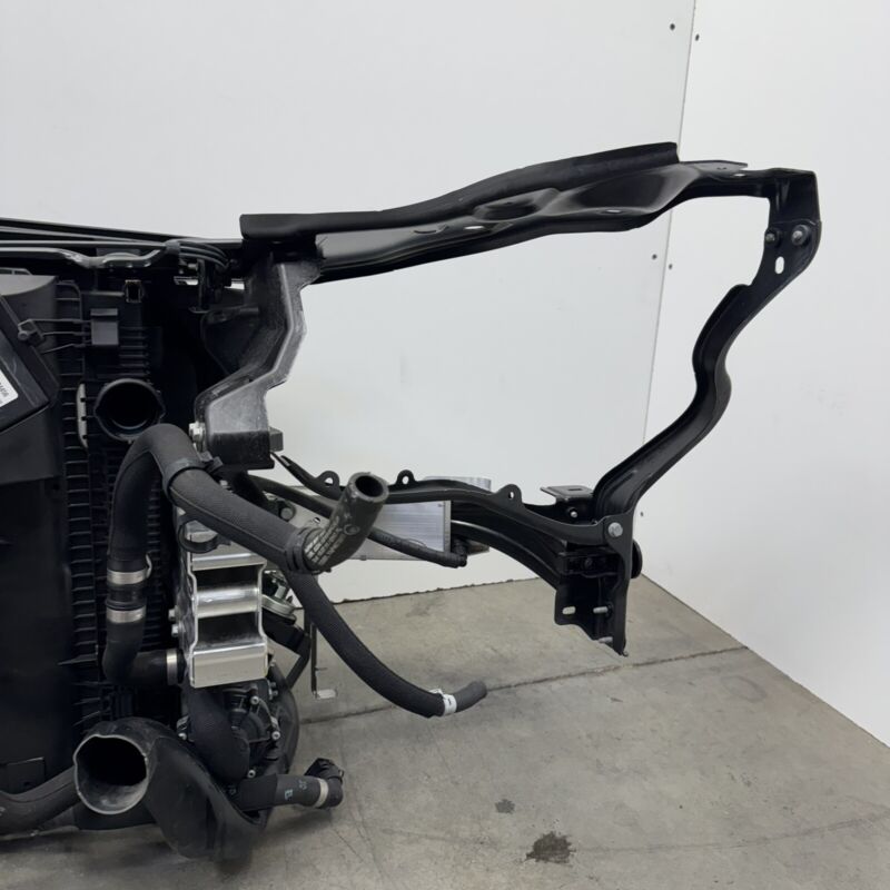 12-18 MERCEDES BENZ CLS550 W218 RADIATOR SUPPORT REINFORCEMENT BAR ASSEMBLY OEM