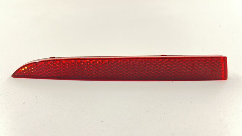 92282553 16-20 CHEVROLET CAMARO SS DRIVER LEFT REAR BUMPER REFLECTOR MARKER 92282553 OEM