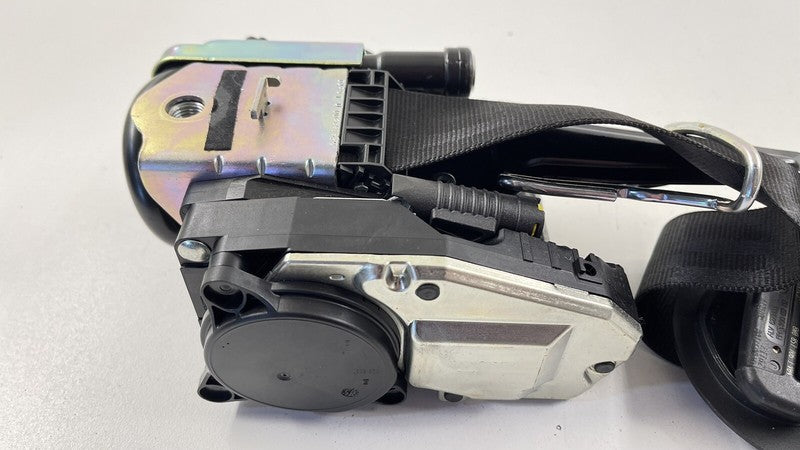 639910400Y 18-22 AUDI A5 S5 PASSENGER RIGHT FRONT SEATBELT SEAT BELT RETRACTOR BLACK OEM