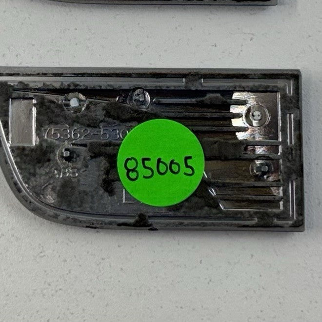 75362-53010 / 75362 53010 / 7536253010 08-14 Lexus IS F Left And Right Fender Emblem Badge Logo Pair 75362-53010 OEM