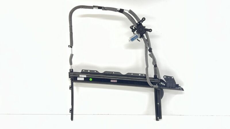 4W0.861.951.E / 4W0 861 951 E / 4W0861951E 13-18 BENTLEY FLYING SPUR LEFT REAR DOOR WINDOW SUN SHADE PRIVACY BLIND OEM