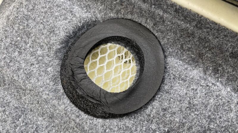 10876-36244 / 10876 36244 / 1087636244 19-22 LEXUS ES300H PASSENGER RIGHT FRONT LOWER SEAT CUSHION COVER BLACK OEM