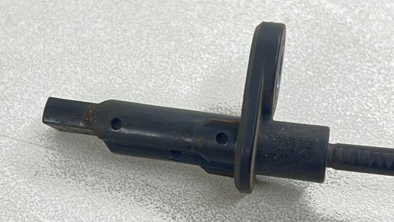 27540CC020 22-25 TOYOTA GR86 PASSENGER RIGHT REAR ABS WHEEL SPEED SENSOR 27540CC020 OEM