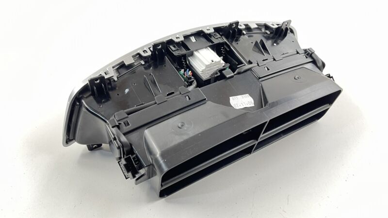 2218300954 / A2218300954 / A 221 830 09 54 0954 07-13 MERCEDES W221 S CLASS CENTER DASH AC AIR VENT GRILLE CLOCK 2218300