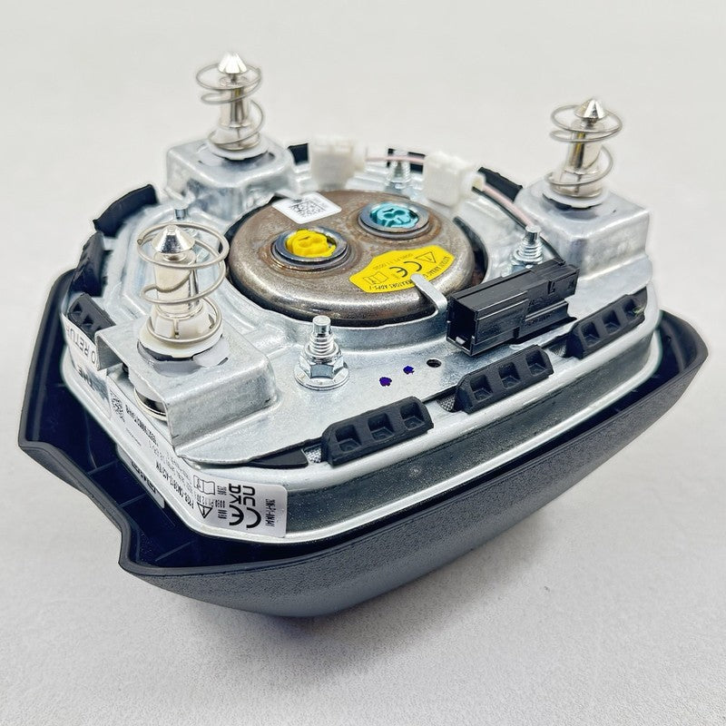PR3B-C043B13-AC319W / PR3B C043B13 AC319W / PR3BC043B13AC319W 24-25 FORD MUSTANG GT STEERING WHEEL AIRBAG W/ LEFT & RIGH