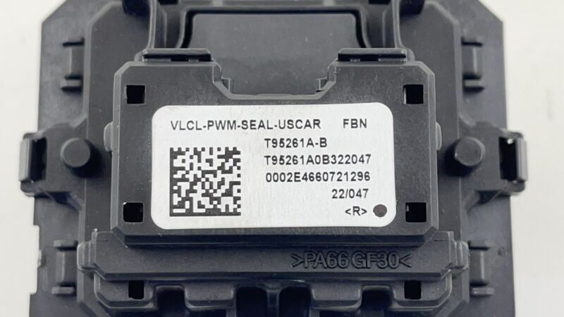 T95261A-B / T95261A 22-23 SUBARU WRX HVAC HEATER CORE BOX BLOWER MOTOR RESISTOR RELAY OEM