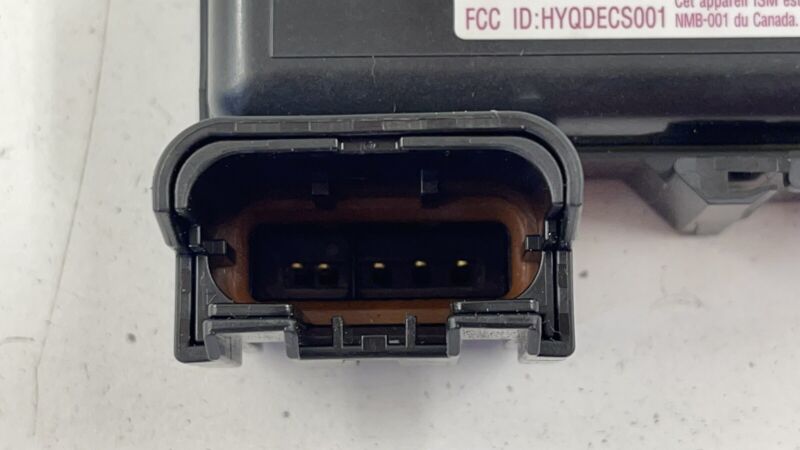 98321VA000 15-21 SUBARU WRX OR STI RIGHT FRONT OCCUPANT DETECTION MODULE 98321VA000 OEM