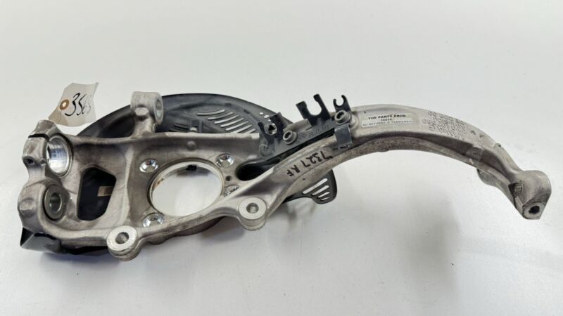 8W0 407 242 F / 8W0407242F 17-23 AUDI A4 S4 A5 S5 AWD PASSENGER RIGHT FRONT SPINDLE KNUCKLE OEM
