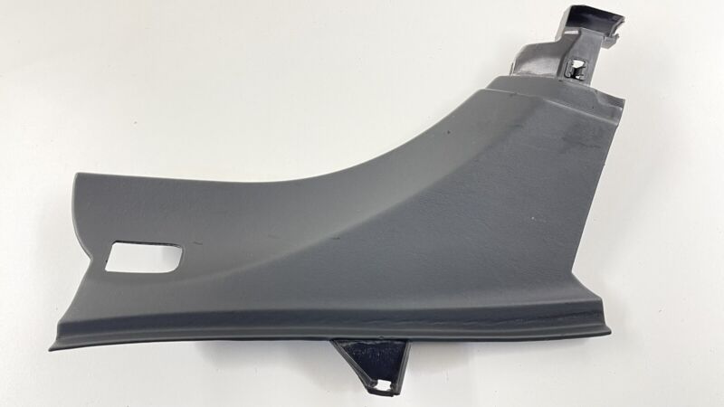 427 867 035 A 33A / 427867035A33A 11-15 AUDI R8 SPYDER DRIVER LEFT REAR INTERIOR COVER TRIM LEATHER OEM